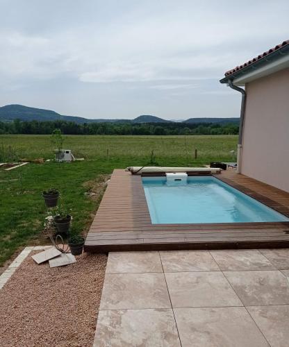 Piscina, Chez Brigitte, un séjour en Haute-Loire (Chez Brigitte, un sejour en Haute-Loire) in Mende