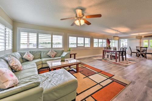 Riverfront Home with Dock and Deck, Pets Welcome! in Jacksonville, USA