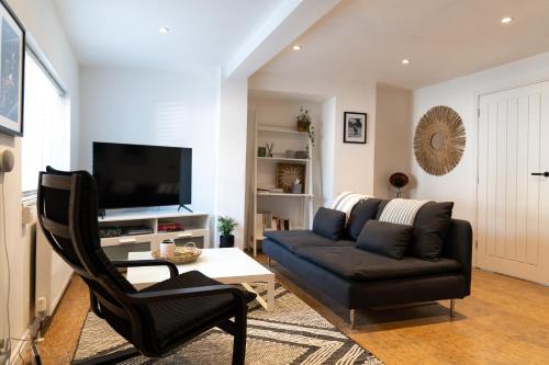 Picture of Bower Apartment