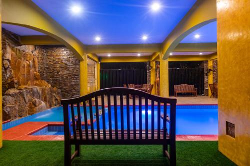 منظر, Airport View Hotel in رومان ريدج