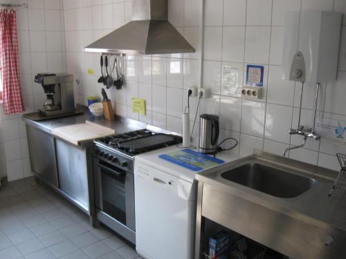 Kitchen, Ferienhaus Mariengrund in Bernau am Chiemsee
