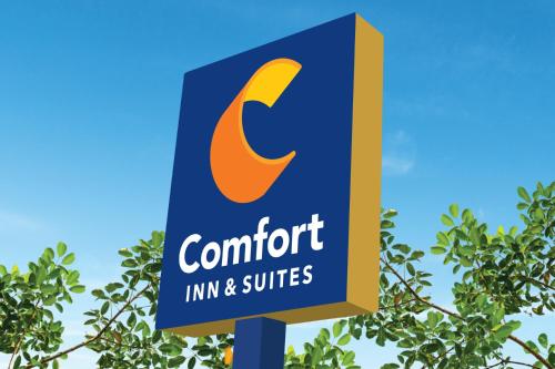 Comfort Inn & Suites Comfort Inn & Suites