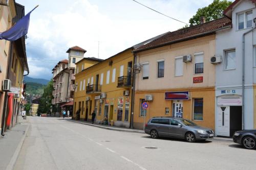 Rzav Višegrad centar (Rzav Visegrad centar) in Вішеград