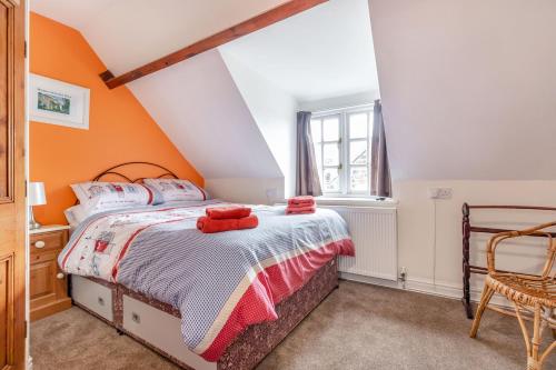 Brincliffe Cottage - image 2