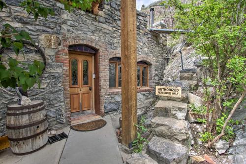 Historic Helena Home Near Hiking and Downtown! - image 9