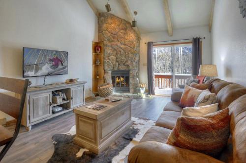 Cascade Village 329 image