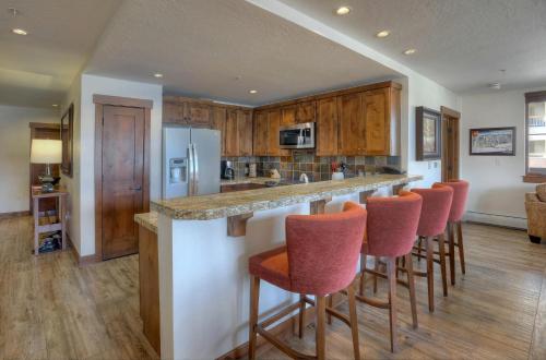 Purgatory Lodge Unit 102 in Durango Mountain Resort, USA