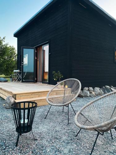 . Field View Cabin