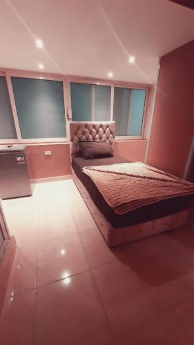 Blue Eyes Hotel in Dokki