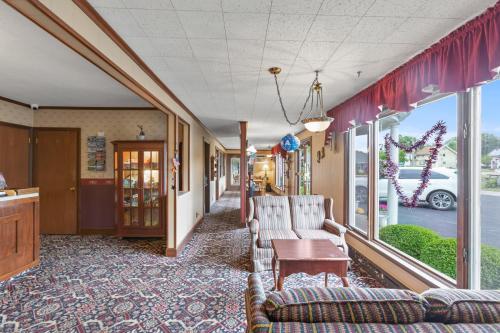 Előcsarnok, Glass House Inn Erie in Erie Városközpont