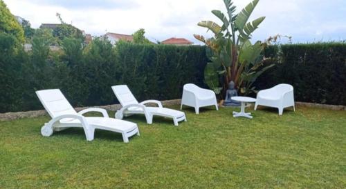 Casa con jardín en Sanxenxo gîte à louer Bordones