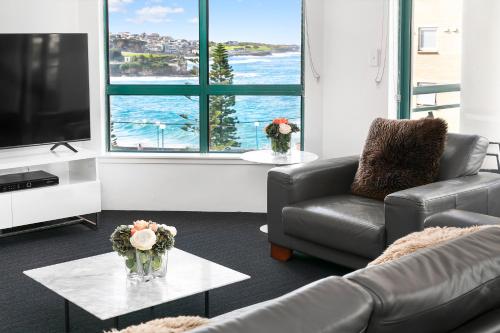 The Coogee View Beachfront Serviced Apartments - image 12