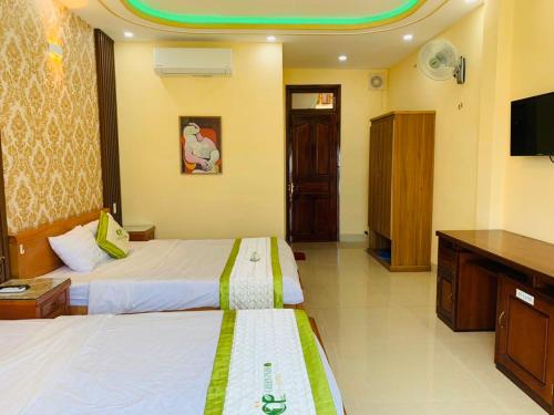 Luxury Quadruple Room image 8