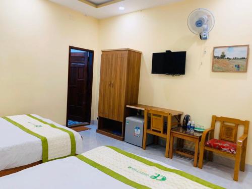 Deluxe Quadruple Room image 2