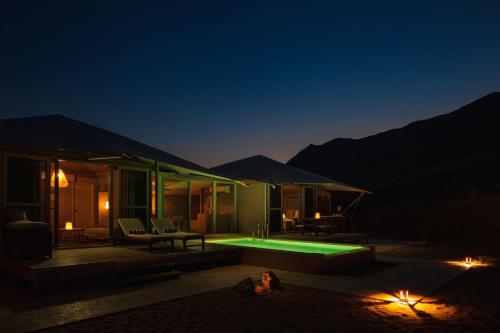 Buitenkant, Moon Retreat by Sharjah Collection in Umm Al Quwain