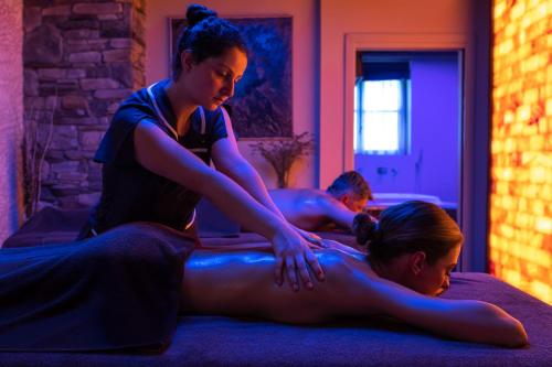 370185504 Boutique Hotel Villa Sostaga