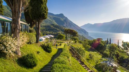 370185537 Boutique Hotel Villa Sostaga