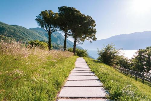 370185599 Boutique Hotel Villa Sostaga