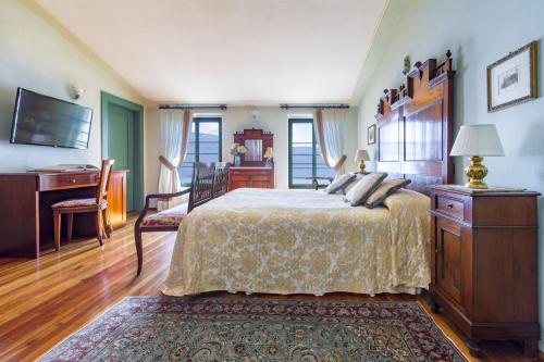 370200586 Boutique Hotel Villa Sostaga