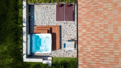 370203397 Boutique Hotel Villa Sostaga
