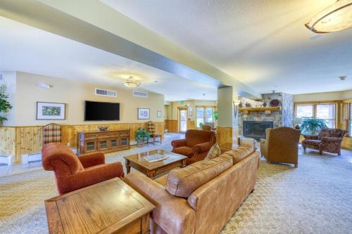 2605 Tenderfoot Lodge - image 14