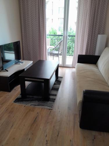 Apartment image 6