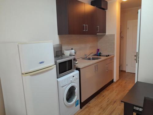 Apartment image 4