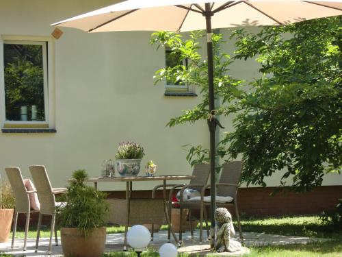 Künstler-Villa Ambrosian Apartment Magnolia