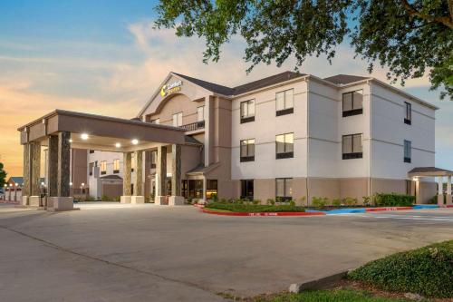 Comfort Suites La Porte