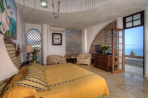 Villa with Private Pool image 8