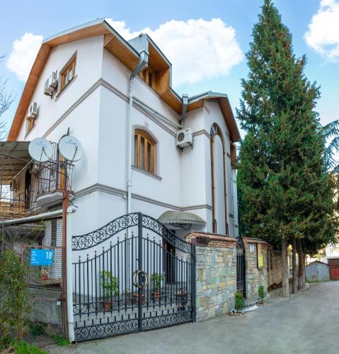 Venesa Hotel