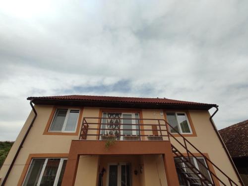 . Casa Dugălie