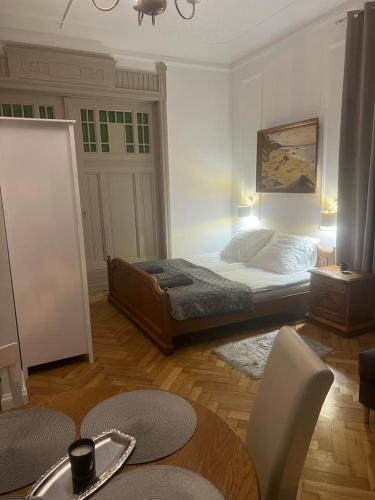 Two-Bedroom Apartment image 3