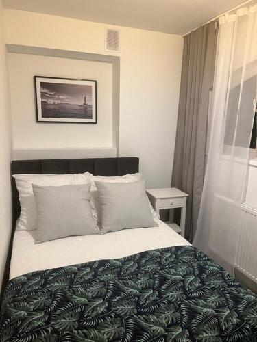 Two-Bedroom Apartment image 6