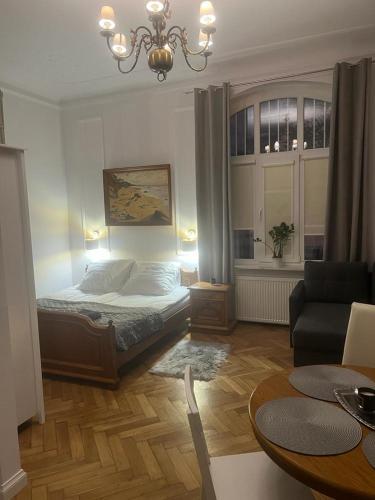 Two-Bedroom Apartment image 5