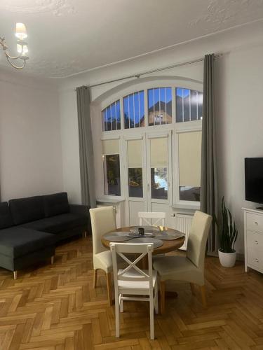 Two-Bedroom Apartment image 6