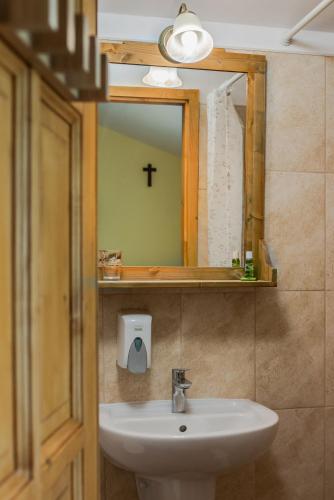 Szent Gellért Borház és Vendégfogadó - image 3