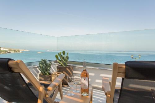 Satsi’s Premium Seascape-2 min from the beach&town