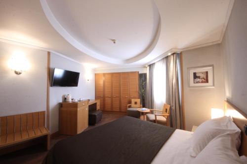 The Athenian Callirhoe Exclusive Hotel - image 8