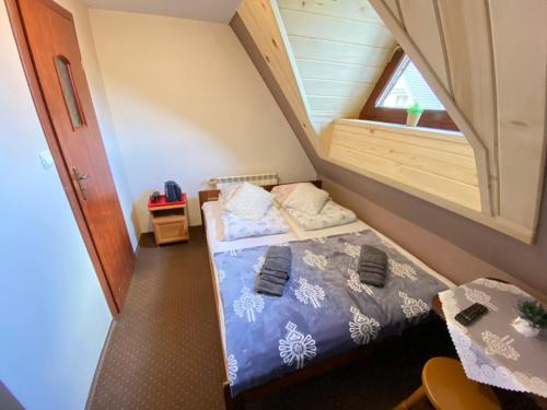 1 double bed