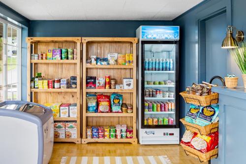 海景汽车旅馆和小屋