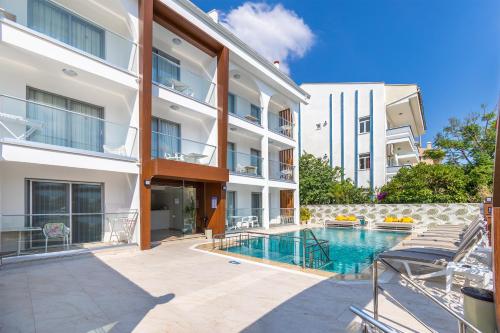 PRINCESS KINLI APART OTEL - image 14
