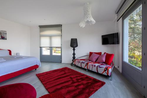 2 queen beds