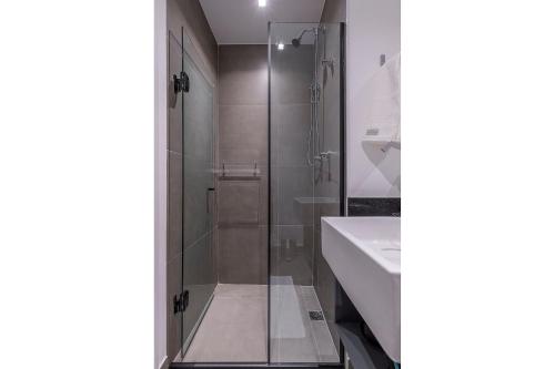 MA66 - Novo Bhaus Jardins - VN Melo Alves - Oscar Freire 200m - Vista Incrível - 16o andar - Vaga de Garagem - Metrô 300m - Acomoda 3 pessoas, Sao Paulo (photo 4)