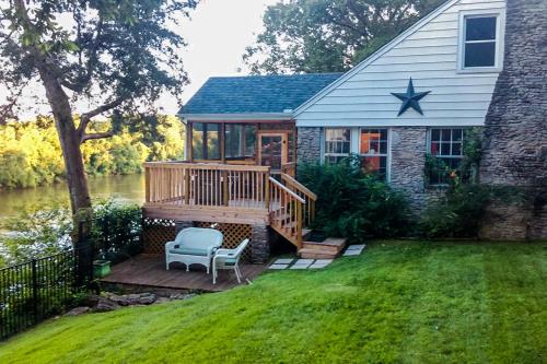 River Cottage on the Cumberland in Nashville, USA