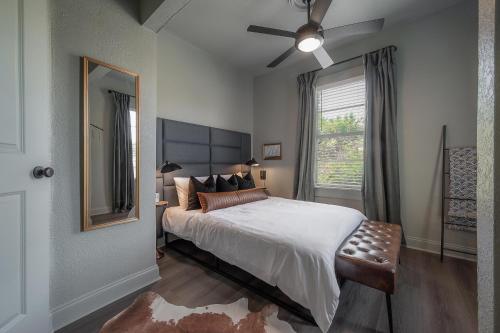Updated Condo in Heart of Tampa, Osceola