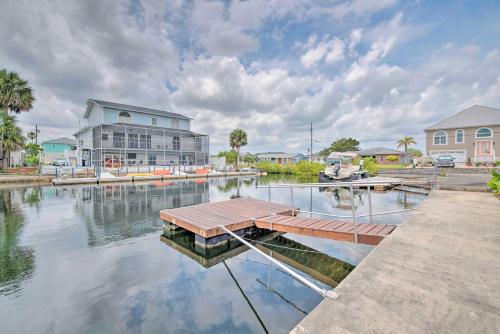 Hernando Beach Home with Pool and Canal Access!