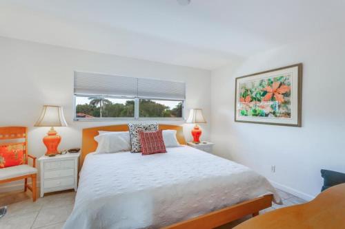 Sanibel Arms B7 - image 3