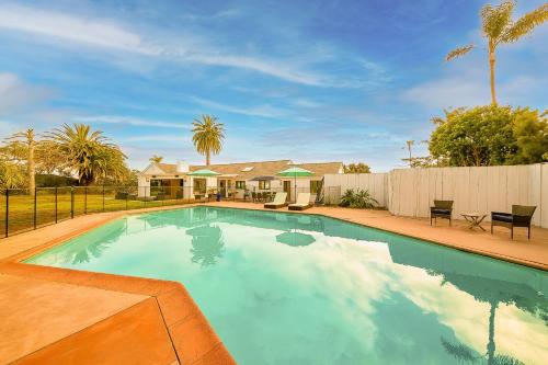 Sunshine Stunner in Carlsbad, USA