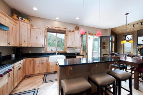 59 Snowden in Durango Mountain Resort, USA